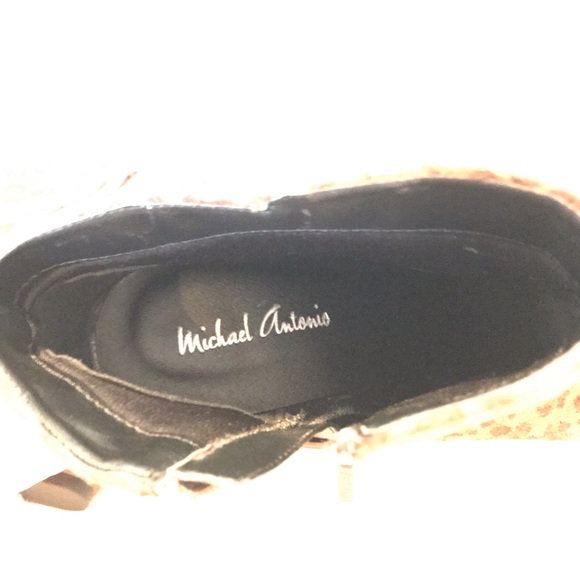 Cheetah print wedge booties - Picture 5 of 5